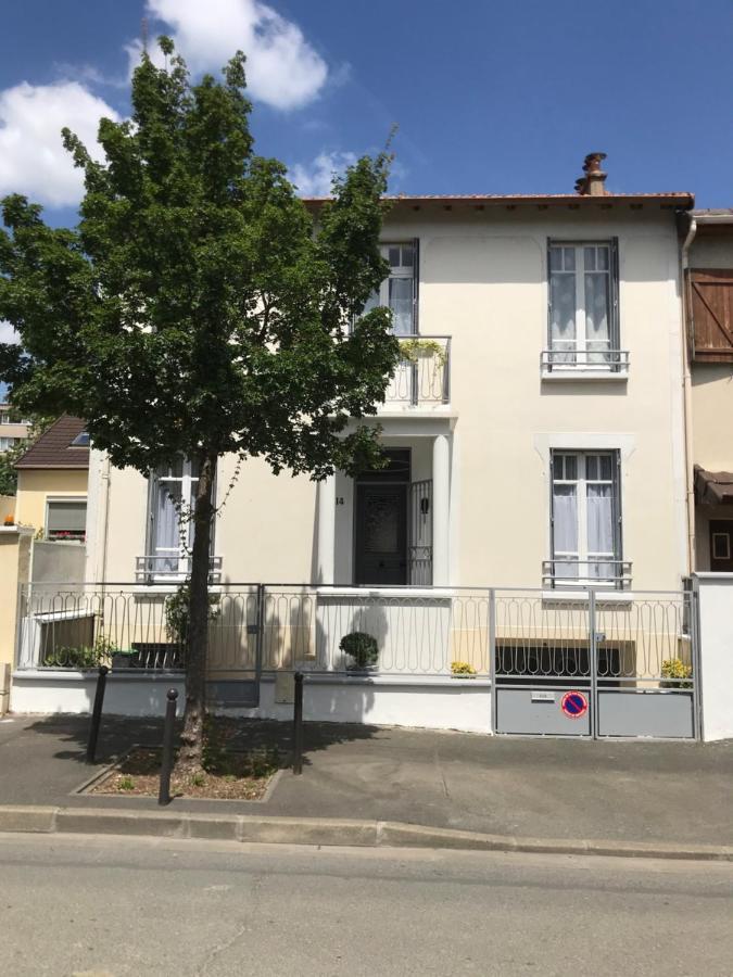 Maison Bernadette - Premier Etage Apartamento Vitry-sur-Seine Exterior foto